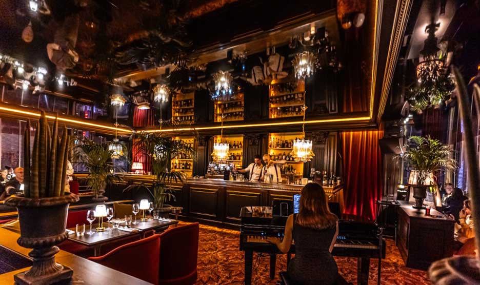 The Retro Ambiance Inside the Monsieur Claude Restaurant (Photo Courtesy of My de Sortiraparis 2025)
